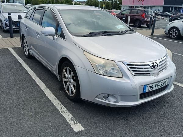 Toyota Avensis Estate, Diesel, 2009, Silver