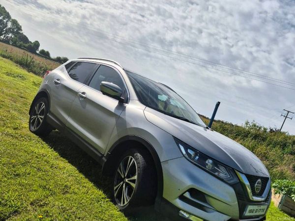 Nissan Qashqai MPV, Diesel, 2018, Grey