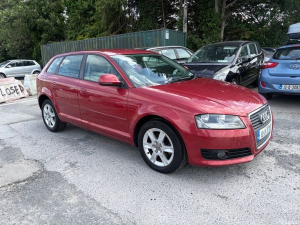 Audi A3 Hatchback, Diesel, 2010, Red