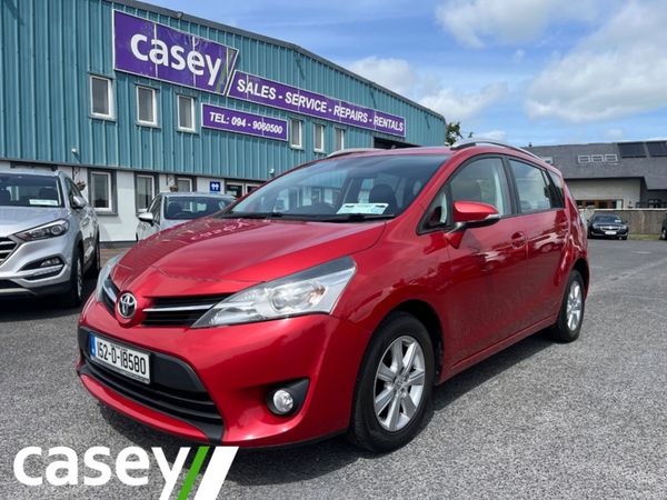 Toyota Verso MPV, Diesel, 2015, Red