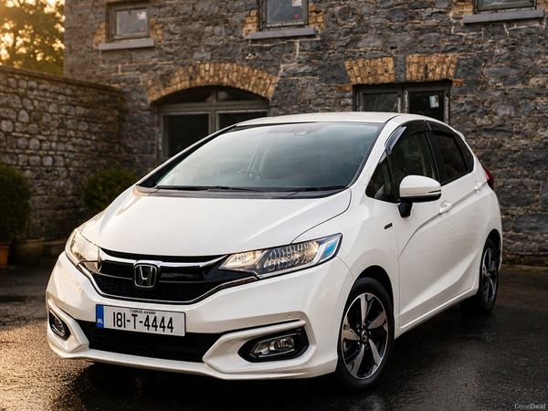 Honda Fit Hatchback, Petrol Hybrid, 2018, White