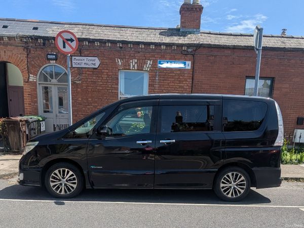 Nissan Serena MPV, Petrol Hybrid, 2014, Black