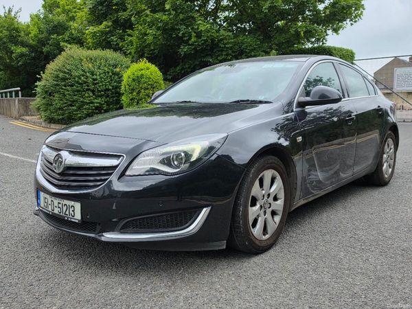 Vauxhall Insignia Hatchback, Diesel, 2015, Black