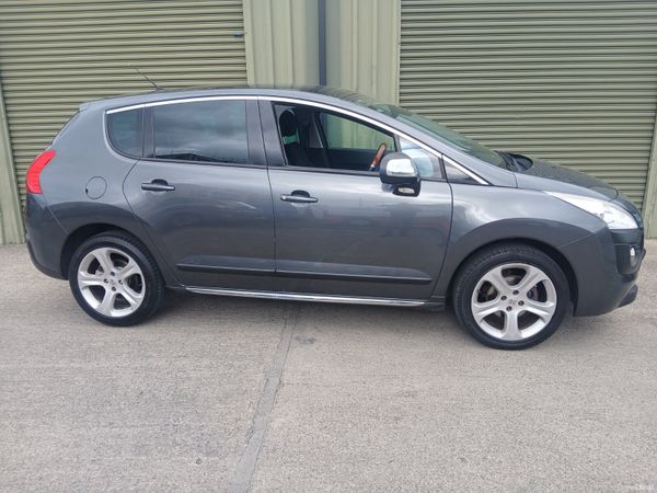 Peugeot 3008 MPV, Diesel, 2013, Grey