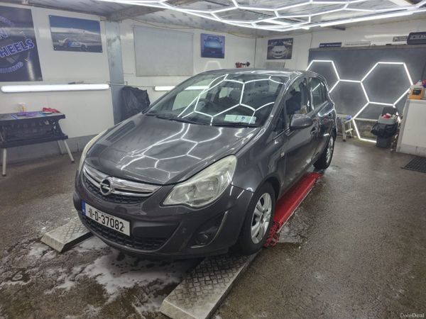 Opel Corsa Hatchback, Petrol, 2011, Grey