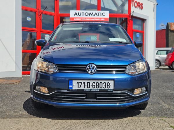 Volkswagen Polo Hatchback, Petrol, 2017, Blue