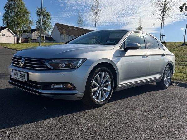 Volkswagen Passat Saloon, Diesel, 2017, Silver