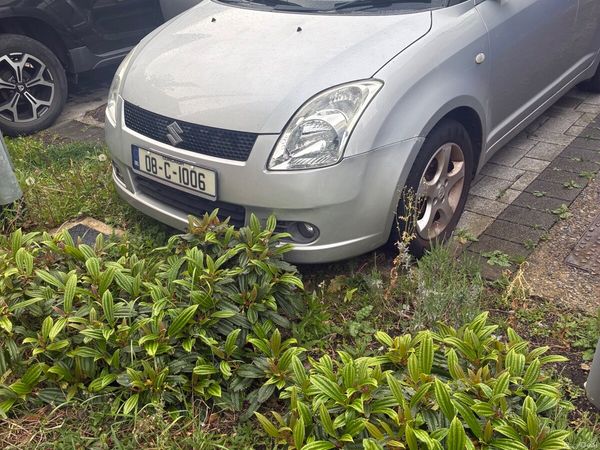 Suzuki Swift Hatchback, Petrol, 2008, Silver