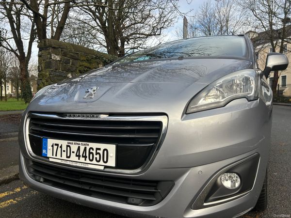 Peugeot 5008 MPV, Petrol, 2017, Grey