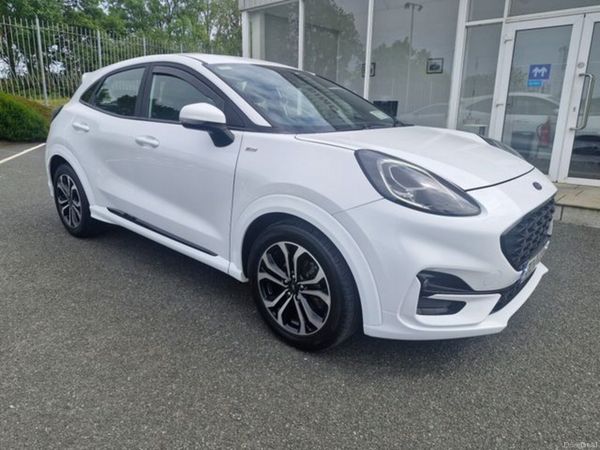 Ford Puma MPV, Petrol Hybrid, 2021, White