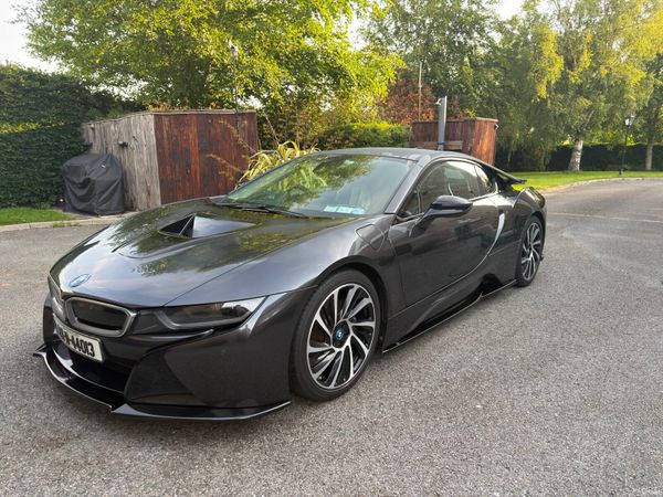BMW i8 Coupe, Petrol Plug-in Hybrid, 2015, Grey