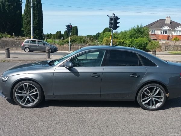 Audi A4 Saloon, Diesel, 2015, Grey
