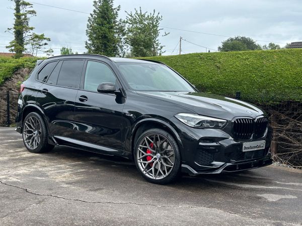 BMW X5 SUV, Petrol Hybrid, 2023, Black