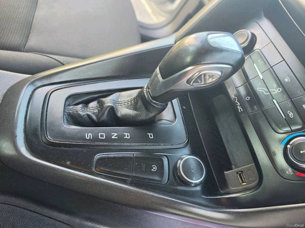 Ford Focus Hatchback, Diesel, 2016, Silver