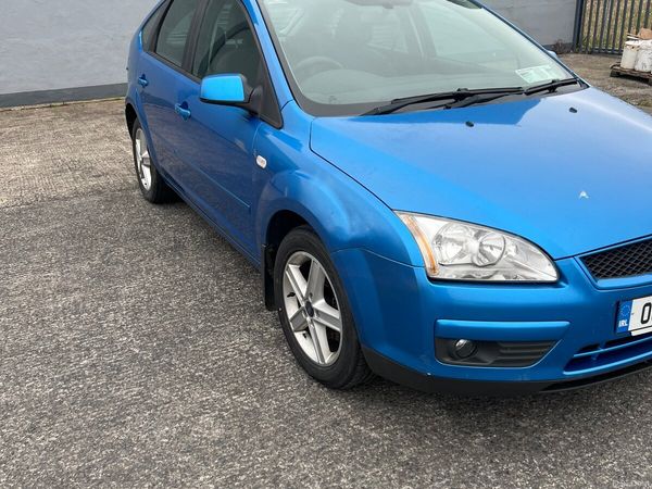 Ford Focus Hatchback, Petrol, 2008, Blue