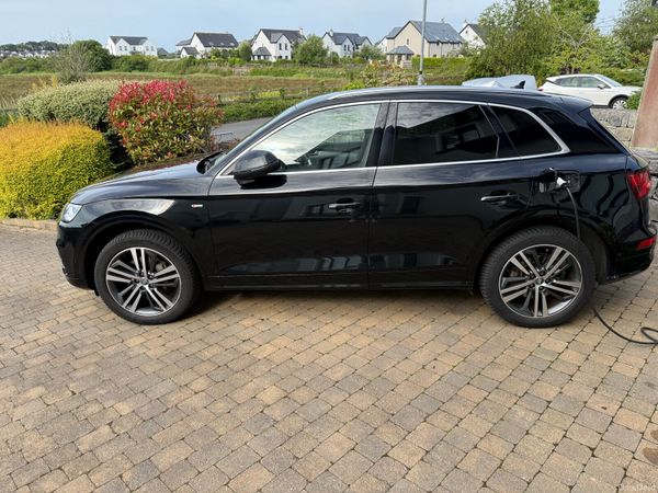 Audi Q5 SUV, Petrol Plug-in Hybrid, 2020, Black