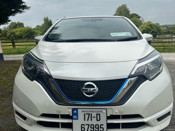 Nissan Note Hatchback, Petrol, 2017, White