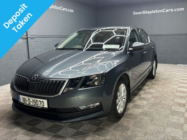 Skoda Octavia Hatchback, Petrol, 2018, Grey