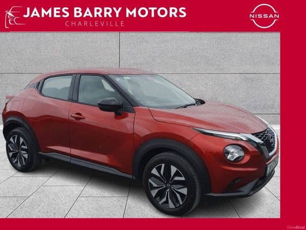 Nissan Juke SUV, Petrol, 2024, Red
