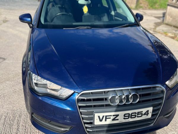 Audi A3 Hatchback, Diesel, 2015, Blue