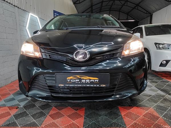 Toyota Vitz Hatchback, Petrol, 2014, Black