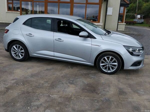 Renault Megane Hatchback, Diesel, 2017, Grey