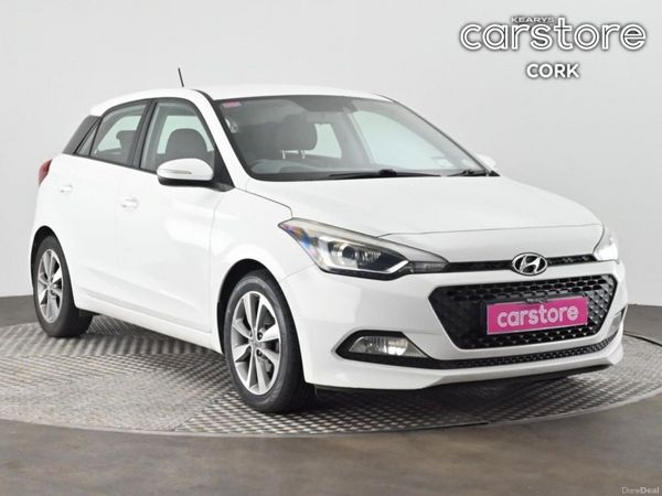 Hyundai i20 Hatchback, Petrol, 2016, White