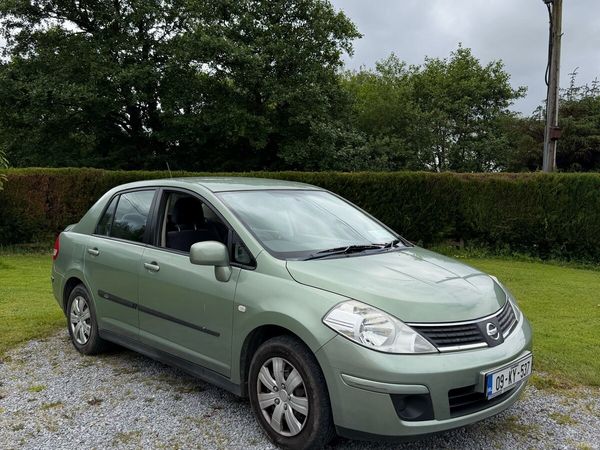 Nissan Tiida Saloon, Diesel, 2009, Green