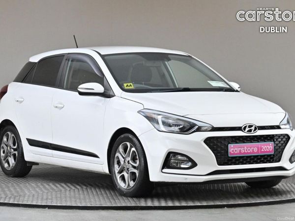 Hyundai i20 Hatchback, Petrol, 2020, White
