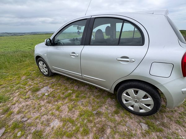 Nissan Micra Hatchback, Petrol, 2011, Silver