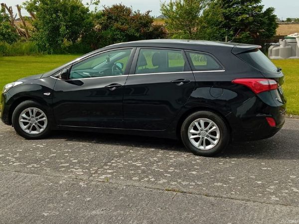 Hyundai i30 Estate, Diesel, 2016, Black