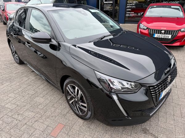 Peugeot 208 Hatchback, Petrol, 2023, Black