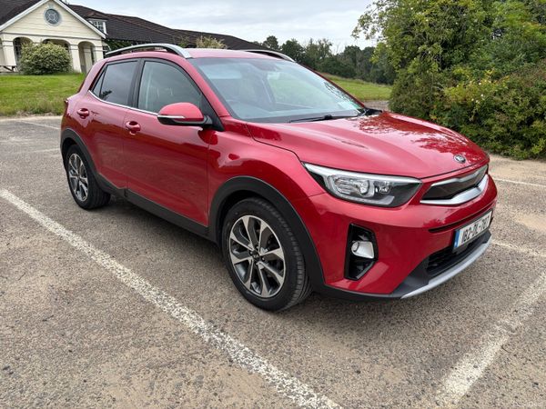 Kia Stonic Estate/Jeep, Diesel, 2018, Red