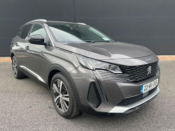 Peugeot 3008 MPV, Diesel, 2022, Grey