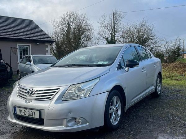 Toyota Avensis Saloon, Diesel, 2010, Silver