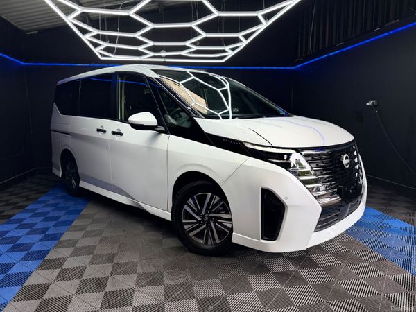 Nissan Serena MPV, Petrol Hybrid, 2024, White