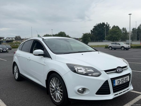Ford Focus Hatchback, Petrol, 2013, White