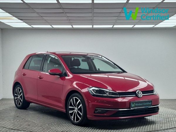 Volkswagen Golf Hatchback, Petrol, 2018, Red