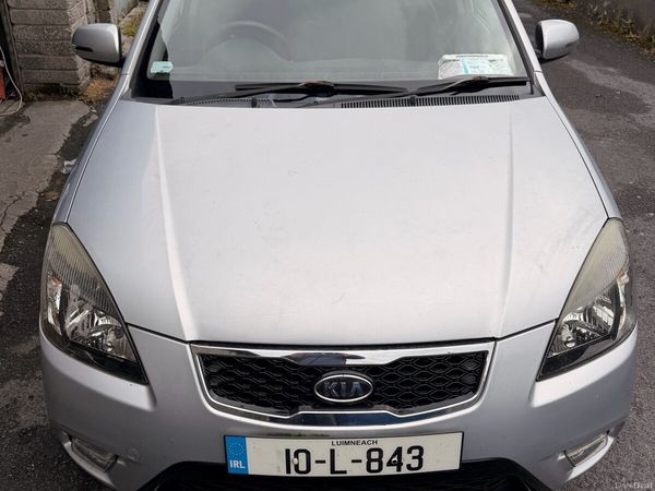 Kia Rio Saloon, Diesel, 2010, Silver