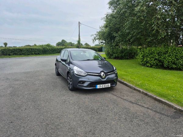 Renault Clio Hatchback, Petrol, 2017, Grey