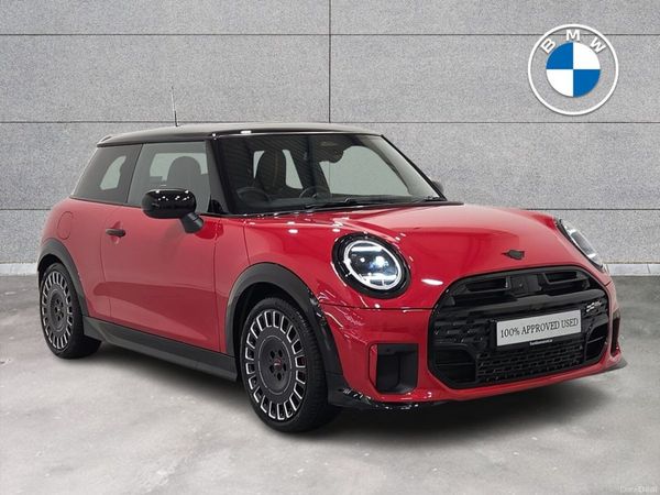 Mini Cooper Hatchback, Petrol, 2026, Red