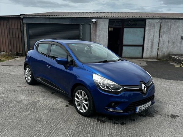 Renault Clio Hatchback, Petrol, 2017, Blue