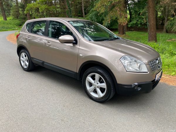 Nissan Qashqai Hatchback, Diesel, 2010, Brown
