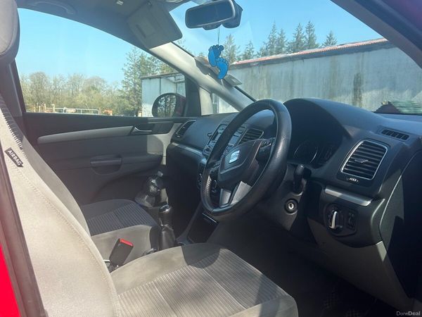 SEAT Alhambra MPV, Diesel, 2012, Red