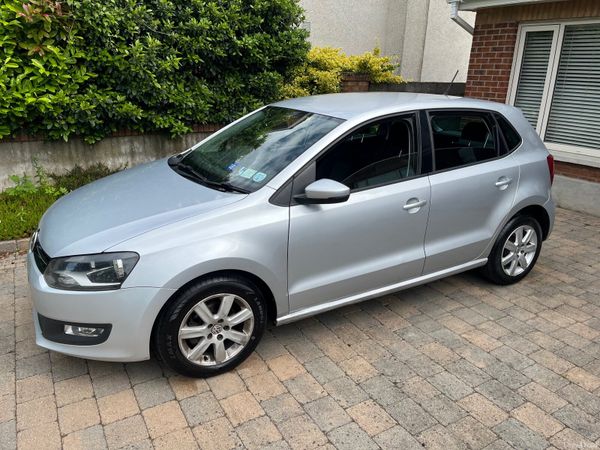 Volkswagen Polo Hatchback, Petrol, 2012, Silver