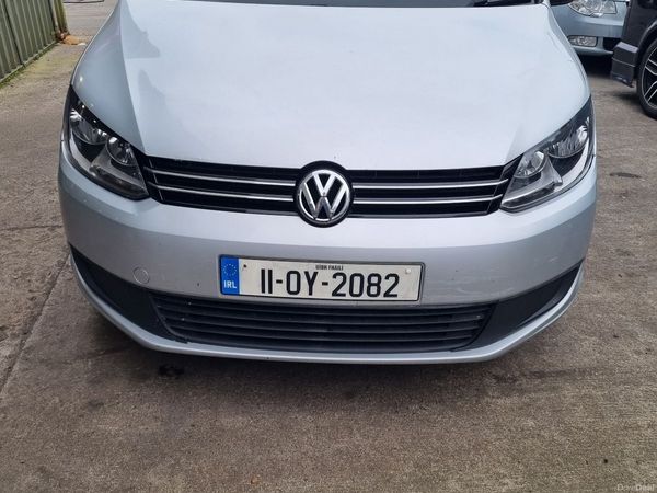 Volkswagen Touran MPV, Diesel, 2011, Silver