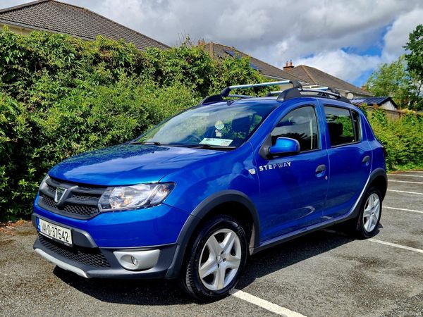 Dacia Sandero Stepway Hatchback, Diesel, 2014, Blue
