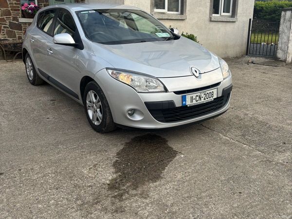 Renault Megane Hatchback, Diesel, 2011, Silver