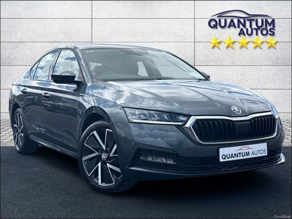 Skoda Octavia Hatchback, Petrol Plug-in Hybrid, 2021, Grey
