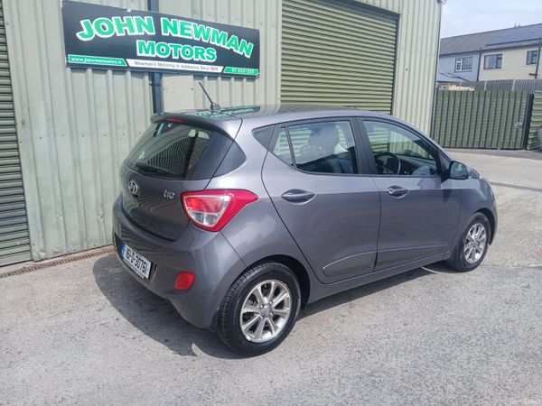 Hyundai i10 Hatchback, Petrol, 2016, Grey